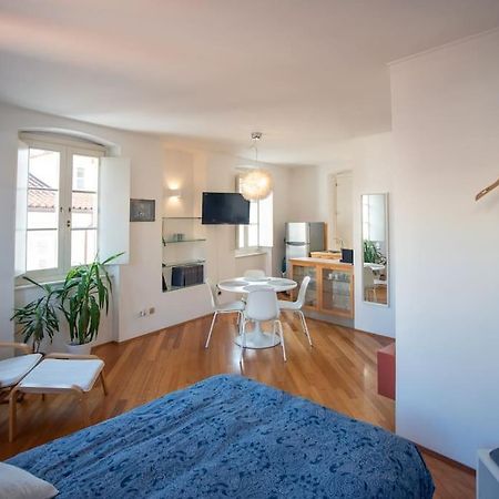 Torretta10 - Studio Apartment Триест Экстерьер фото