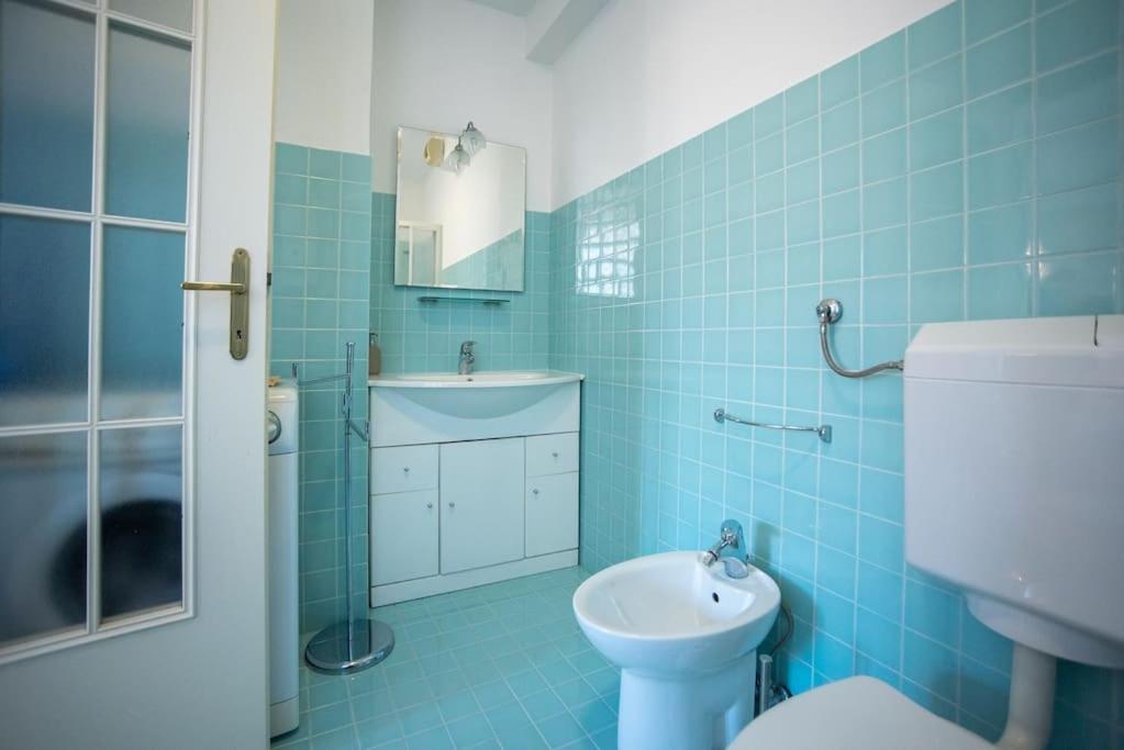 Torretta10 - Studio Apartment Триест Экстерьер фото
