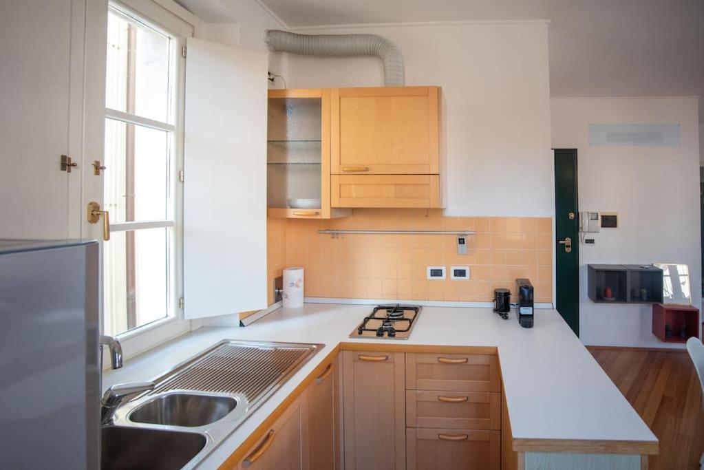 Torretta10 - Studio Apartment Триест Экстерьер фото